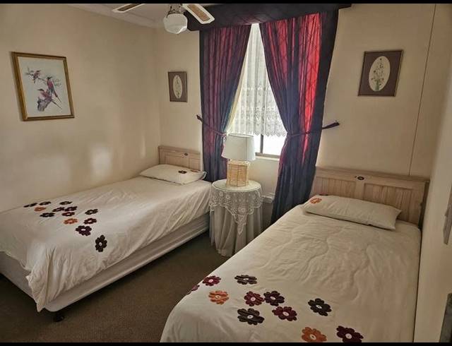 3 BEDROOM APARTMENT FOR SALE IN MARGATE BEACH